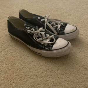 Black converse